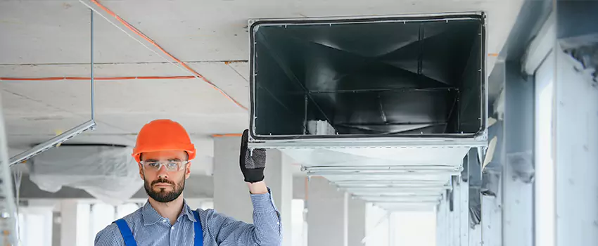 Clogged Air Duct Cleaning and Sanitizing in Ashwaubenon, WI